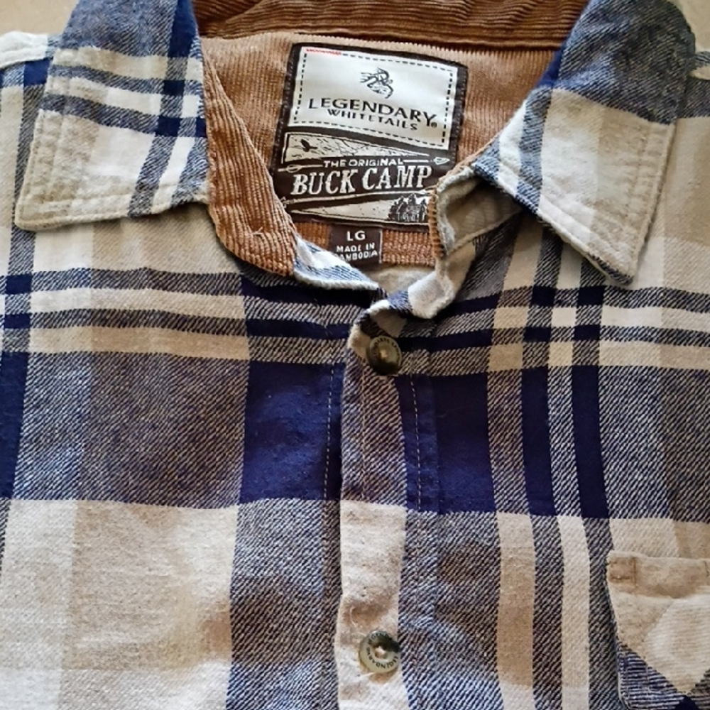 Legendary Whitetails Men's Navy and Cream Plaid Shirt